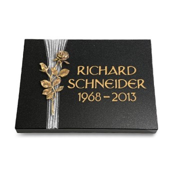 Indisch Black/Strikt mit Bronze-Ornament